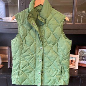 LANDS' END green quilted snap front down vest S or 6-8